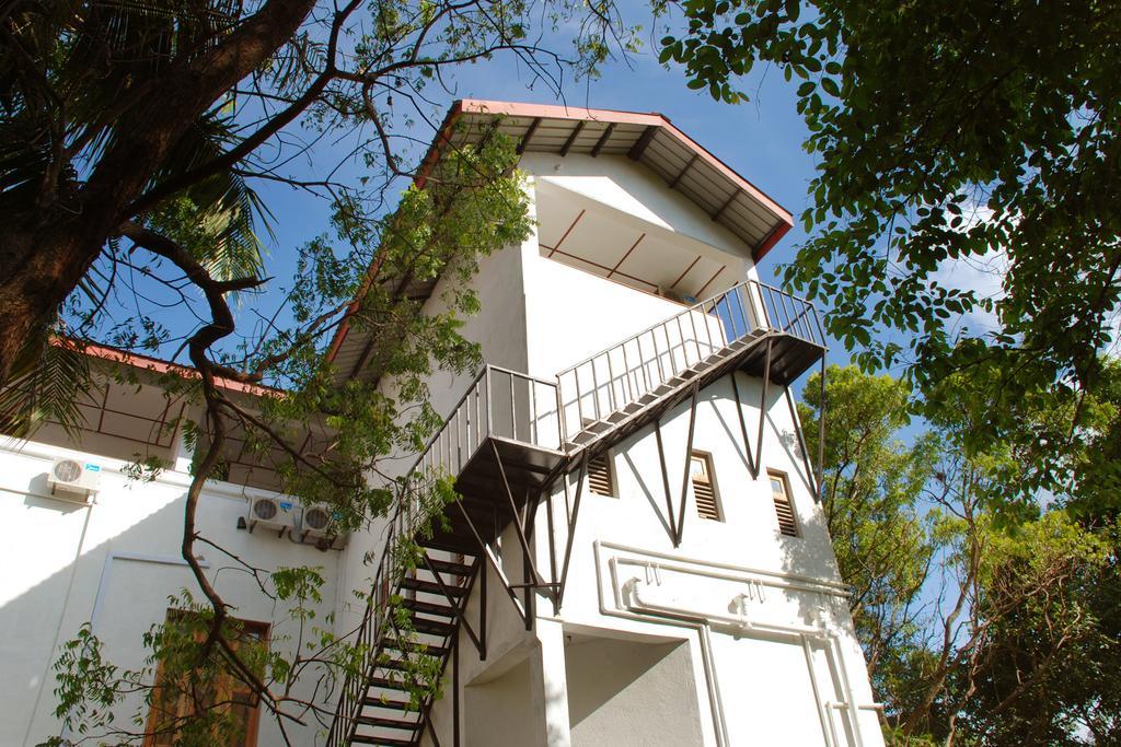 The Triangle Hotel Anuradhapura Ngoại thất bức ảnh