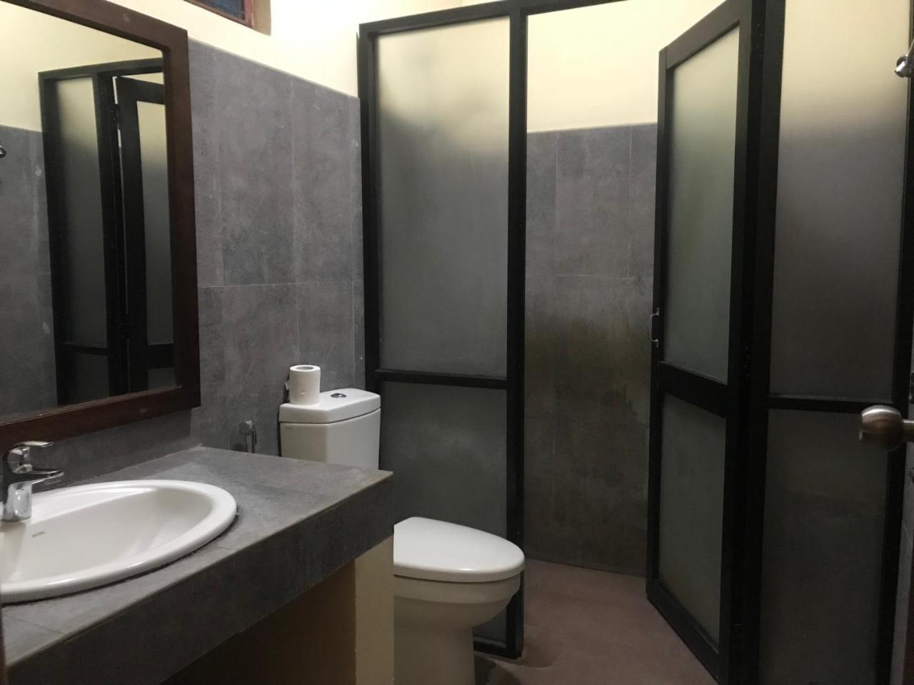 The Triangle Hotel Anuradhapura Phòng bức ảnh